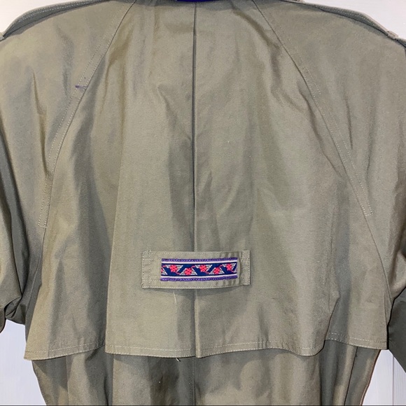 Vintage J. Gallery Trench Coat - Picture 11 of 12